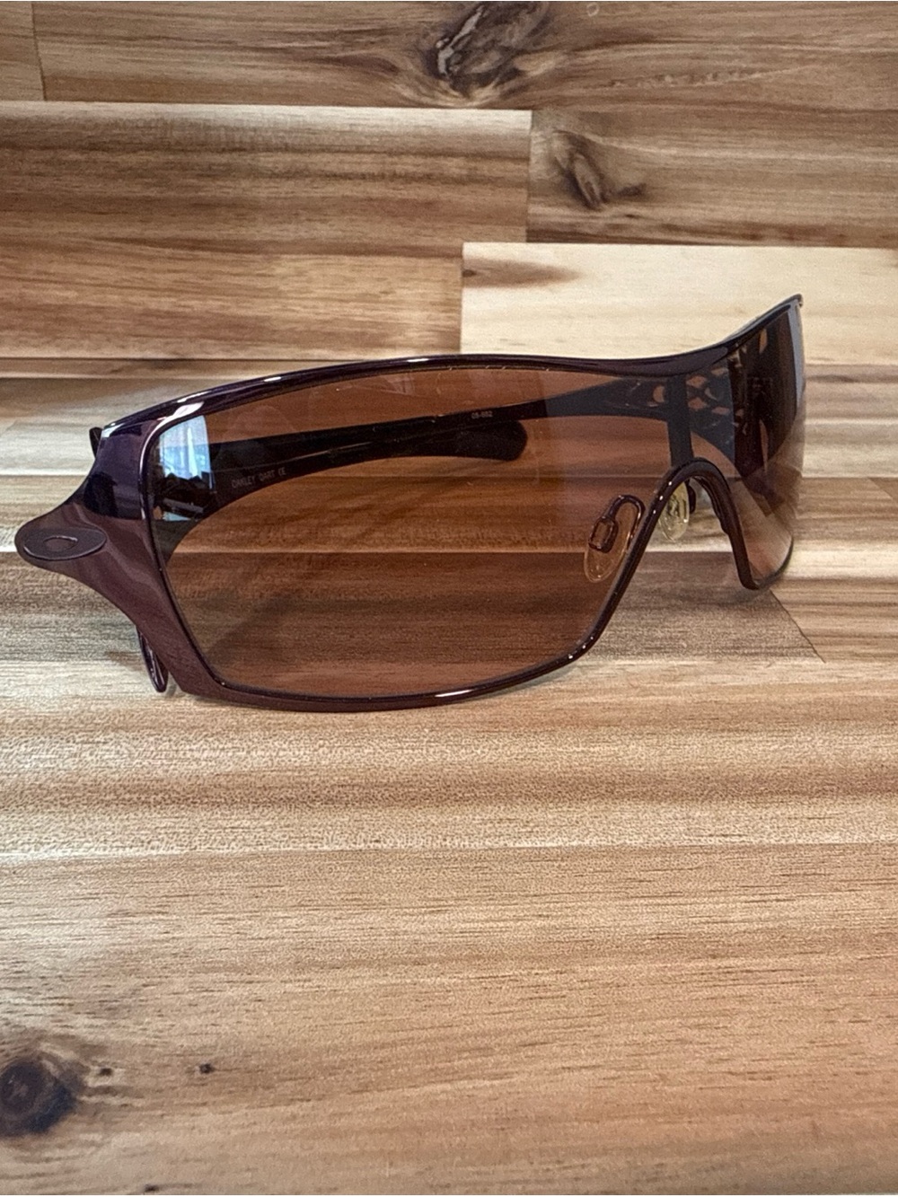 Oakley Dart Women’s Sunglasses - Purple Metal Frame Bronze Lens - Picture 2 of 5